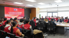 东还为每位学生配备营业导师取成长导师